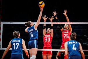 Lee más sobre el artículo Vóley femenino: LAS PANTERAS CERRARON LA FASE DE GRUPOS DEL MUNDIAL CON UNA CAÍDA 3-0 ANTE JAPÓN Y SE VIENE LA SEGUNDA RONDA