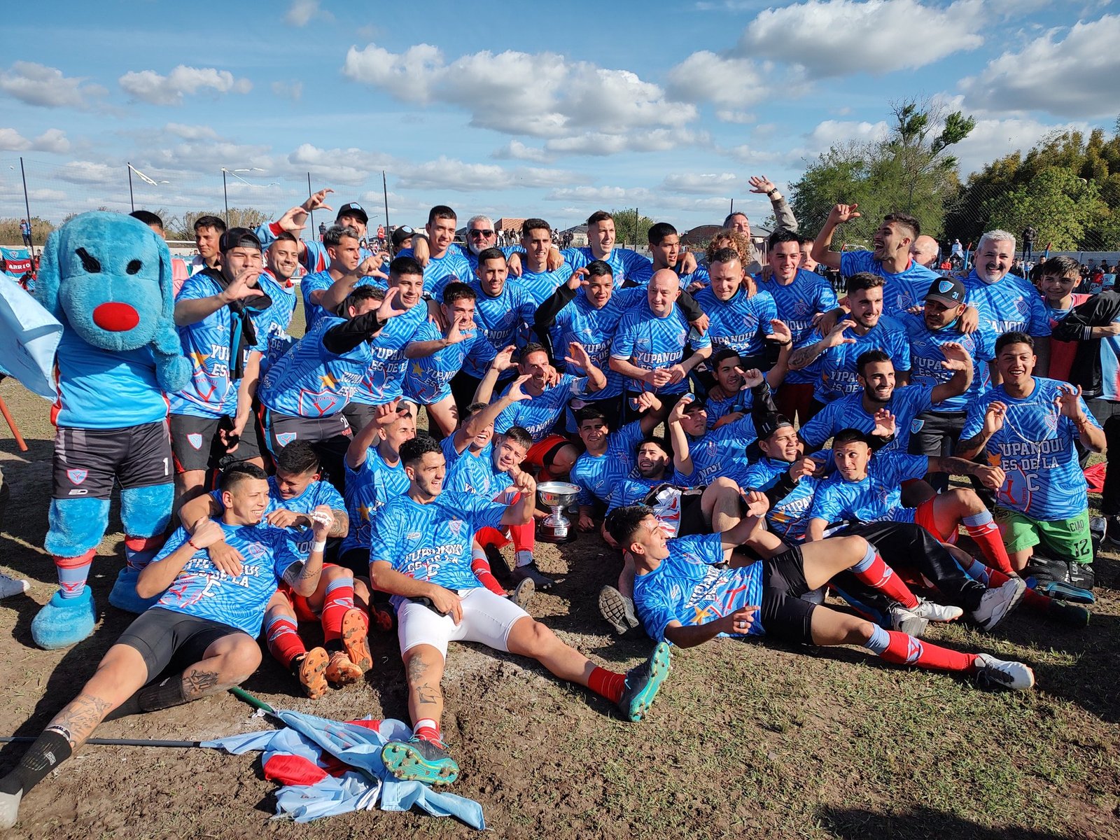 En este momento estás viendo Fútbol Argentino Primera D: YUPANQUI SE CORONÓ CAMPEÓN Y LOGRÓ EL ASCENSO A LA PRIMERA C