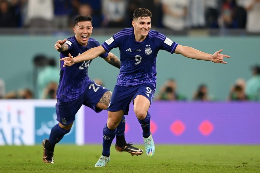 Fútbol masculino: QATAR 2022 | ARGENTINA A OCTAVOS CON FÚTBOL E ILUSIÓN