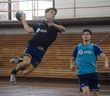 En este momento estás viendo Handball masculino: PLANTELES ALBICELESTES PARA LOS SUR-CENTRO JUVENIL Y JUNIOR EN BUENOS AIRES