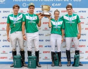 Lee más sobre el artículo Polo: EN EL ABIERTO ARGENTINO JUVENIL, LA NATIVIDAD SE QUEDÓ CON EL TÍTULO