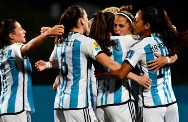 En este momento estás viendo Fútbol femenino: EXITOSA SERIE DE AMISTOSOS DE ARGENTINA COMO PREPARACIÓN AL MUNDIAL