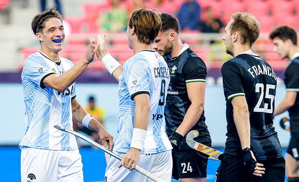 En este momento estás viendo Hockey césped masculino: GOLEADA DE LOS LEONES PARA LA DESPEDIDA DEL MUNDIAL