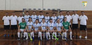 Lee más sobre el artículo Hockey Indoor: A HORAS DEL DEBUT HISTÓRICO DEL HOCKEY PISTA