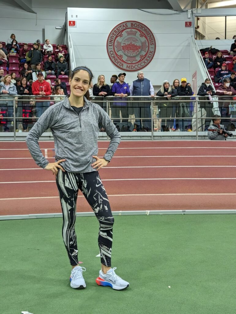 Atletismo: CAROLINA LOZANO GANÓ LOS 3000 M EN EEUU Y ALCANZÓ LA 3ER MARCA DEL HISTORIAL NACIONAL