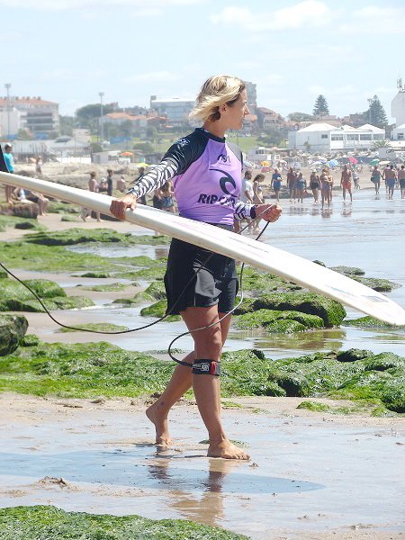 En este momento estás viendo Surf: AGOSTINA PELLIZZARI Y DANIEL GIL, CAMPEONES DEL KIKIWAI LONGBOARD CLASSIC ’23