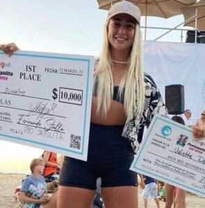 Lee más sobre el artículo Surf: JULIETTE DUHAIME Y UNA GRAN ACTUACIÓN CON SUP EN MÉXICO