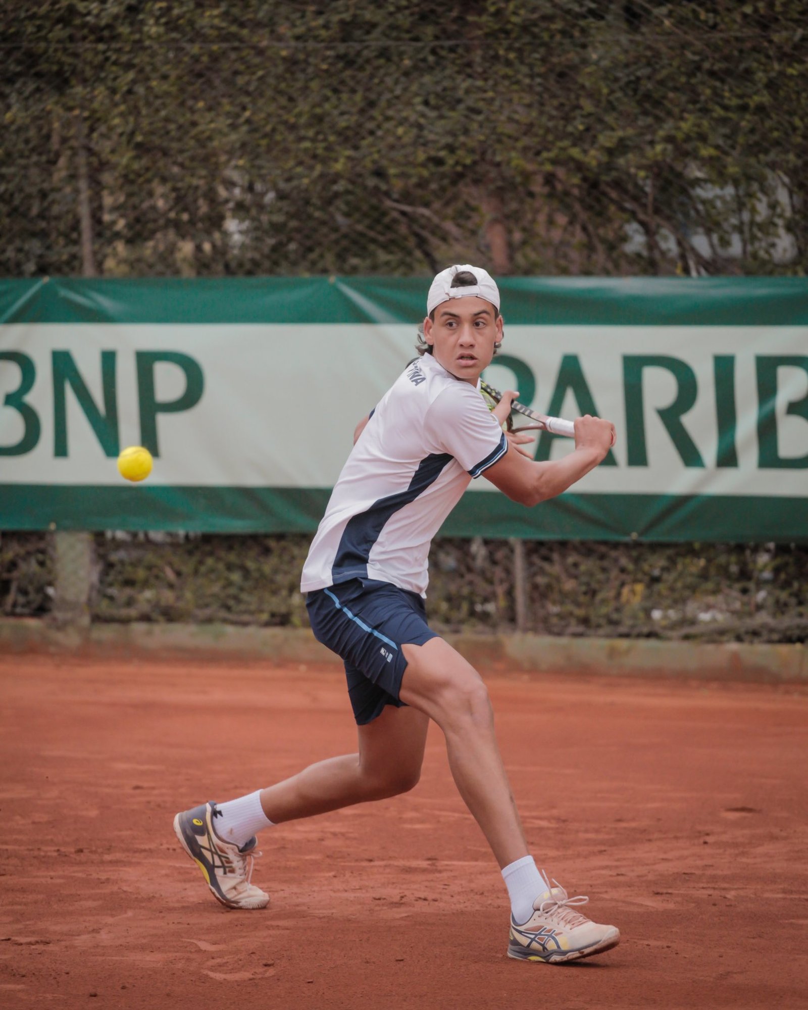 En este momento estás viendo Tenis: LOS JUVENILES ARGENTINOS CON BUENAS ACTUACIONES EN BRASIL