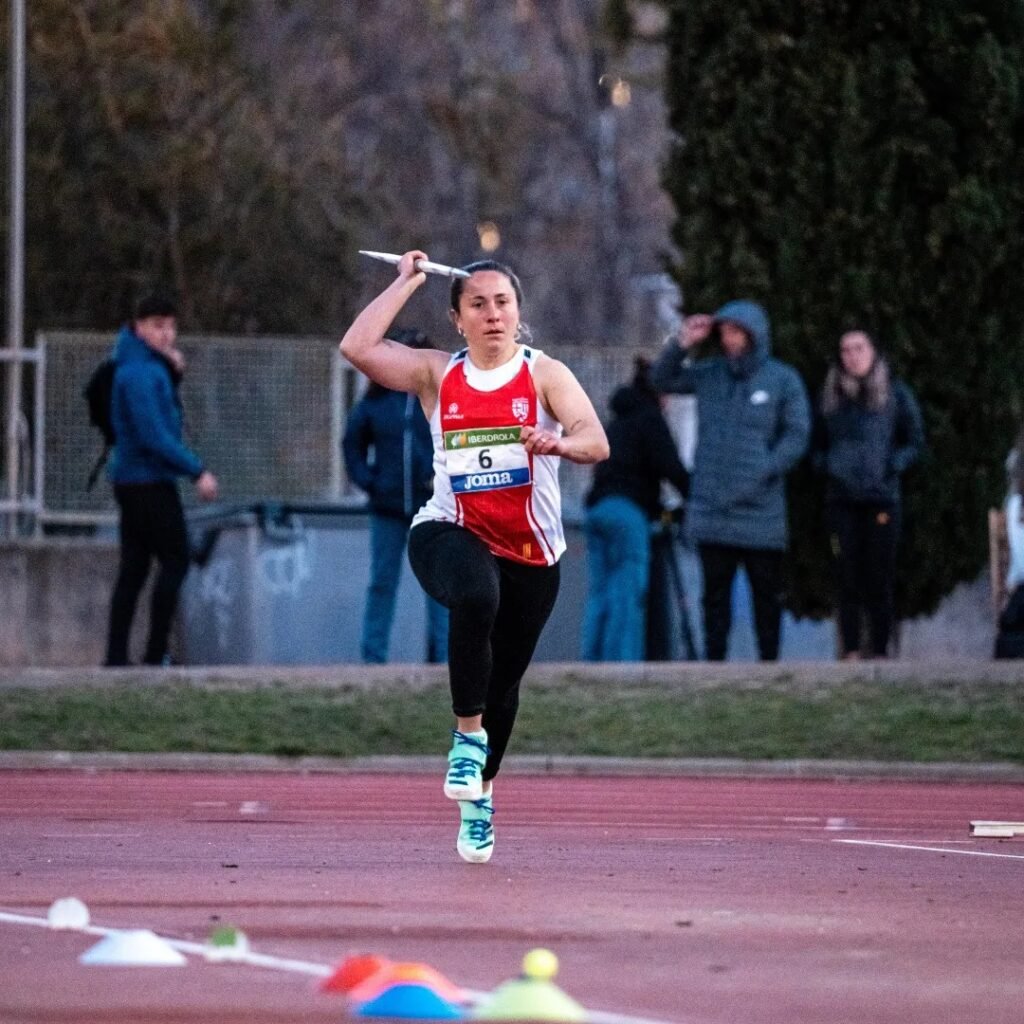 Atletismo: BUENAS ACTUACIONES PARA YOHANA ARIAS Y LUCAS BAEZ EN EL EXTERIOR