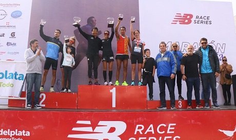 En este momento estás viendo Atletismo: MIGUEL MAZA Y ANAHÍ CASTAÑO, CAMPEONES DE MARATÓN