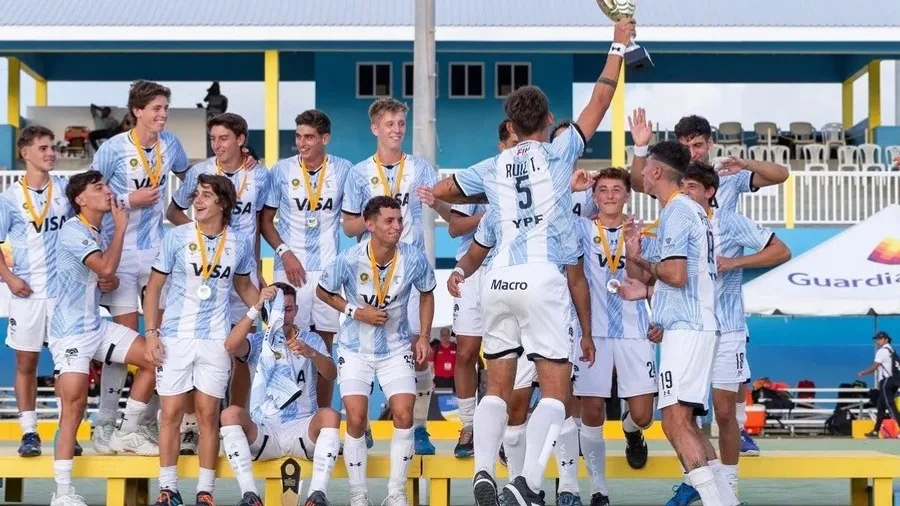 En este momento estás viendo Hockey césped masculino: LOS LEONCITOS SE CONSAGRARON CAMPEONES DE LA COPA PANAMERICANA Y CONSIGUIERON LA CLASIFICACIÓN AL MUNDIAL DE LA CATEGORÍA
