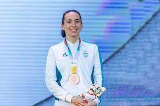 En este momento estás viendo Karate y Parakarate: LAURA DÍAZ CANO EN KUMITE Y DIEGO OJEDA EN SILLA DE RUEDAS, GANARON SENDAS MEDALLAS DE PLATA