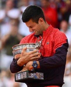 Lee más sobre el artículo Tenis: FINALIZÓ ROLAND GARROS CON LOS CAMPEONES EN CADA CATEGORÍA