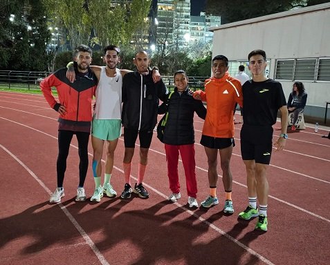 En este momento estás viendo Atletismo: LA HORA/20K Y RELEVOS PARA LOS RUNNING EN EL PARQUE OLÍMPICO