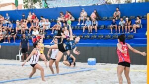 Lee más sobre el artículo Beach Handball: LAS LISTAS ALBICELESTES PARA LOS JUEGOS SURAMERICANOS DE PLAYA