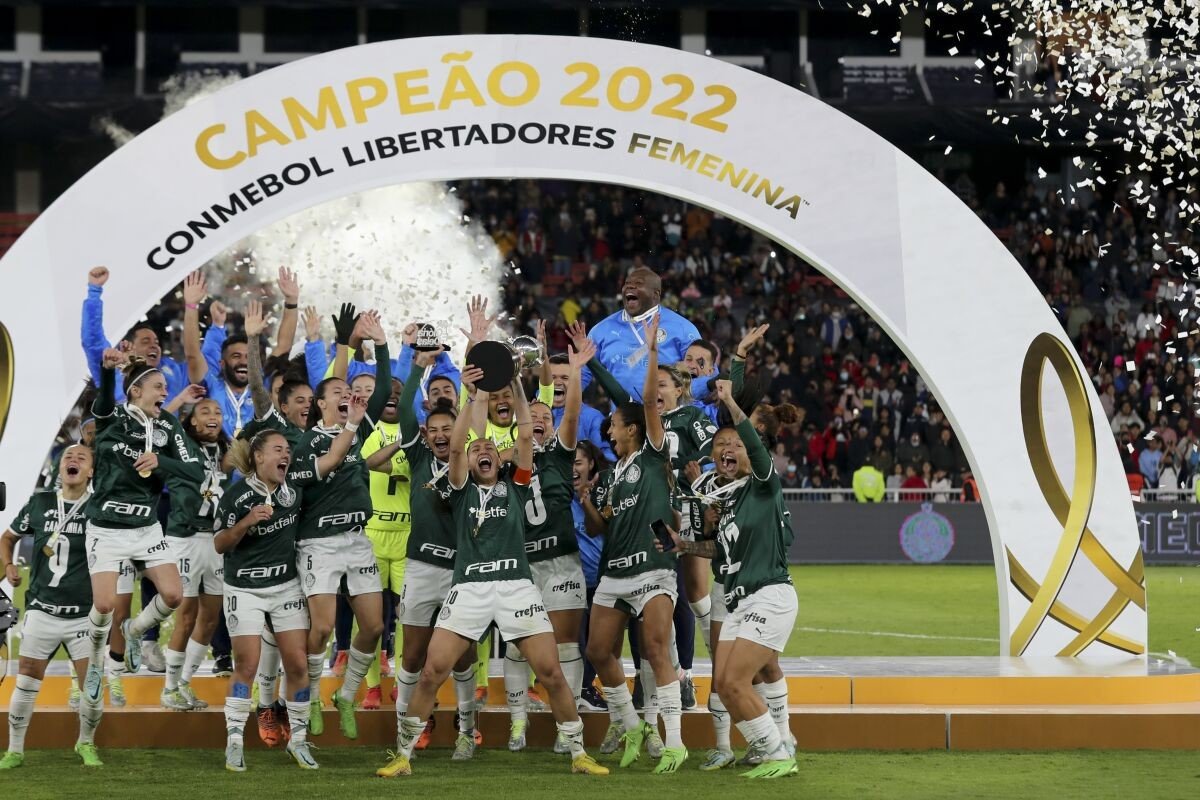 En este momento estás viendo Fútbol femenino: PALMEIRAS CAMPEÓN DE LA CONMEBOL LIBERTADORES