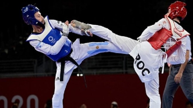 En este momento estás viendo Taekwondo: ACTUACIONES NACIONALES EN EL CAMPEONATO MUNDIAL DE AZERBAIYÁN, EL GRAND PRIX DE ROMA Y EL OPEN DE LUXEMBURGO
