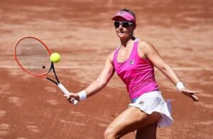 Lee más sobre el artículo Tenis femenino: PODOROSKA Y UNA BUENA ACTUACIÓN EN HUNGRÍA
