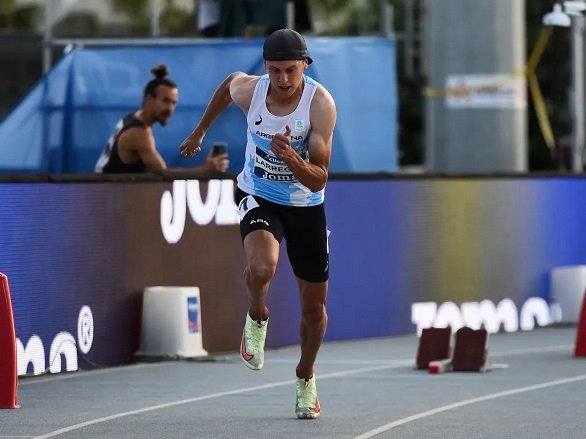 En este momento estás viendo Atletismo: DESTACADAS ACTUACIONES DE ATLETAS ARGENTINOS EN EL EXTERIOR