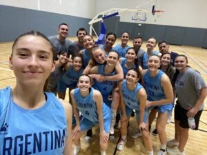 Lee más sobre el artículo Básquet femenino: LA SELECCIÓN ARGENTINA U19 CERRÓ LA GIRA EUROPEA CON UN TRIUNFO