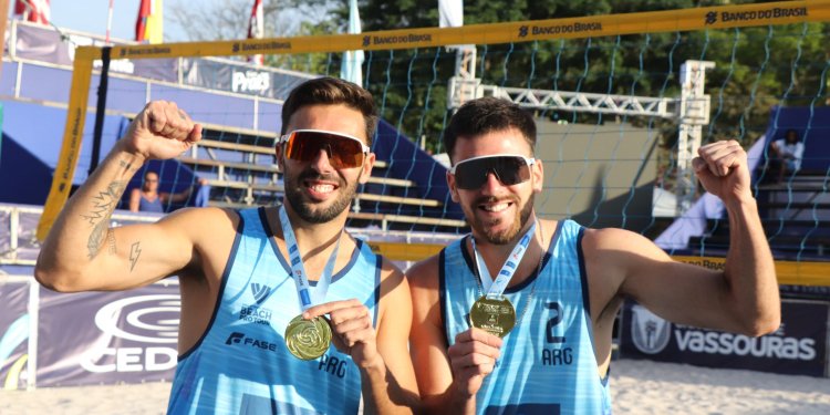 En este momento estás viendo Beach Volley: LEO AVEIRO-BAUTISTA AMIEVA GANARON EL FUTURE DE MIGUEL PEREIRA EN BRASIL