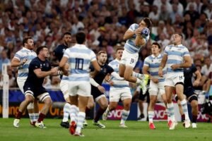 Lee más sobre el artículo Rugby masculino: COPA DEL MUNDO | LOS PUMAS PERDIERON EN EL DEBUT MUNDIALISTA FRENTE A INGLATERRA