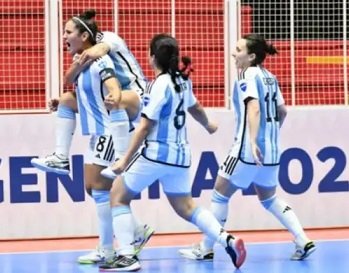 En este momento estás viendo Futsal femenino: FIFA CONFIRMÓ LA PRIMERA COPA MUNDIAL FEMENINA PARA 2025