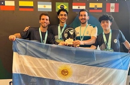 En este momento estás viendo Squash: ARGENTINA CAMPEÓN SUDAMERICANO EN BRASIL