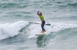 Lee más sobre el artículo JJ PP Santiago 2023: SURF | SÓLO QUEDAN POSIBILIDADES DE MEDALLAS EN SUP RACE