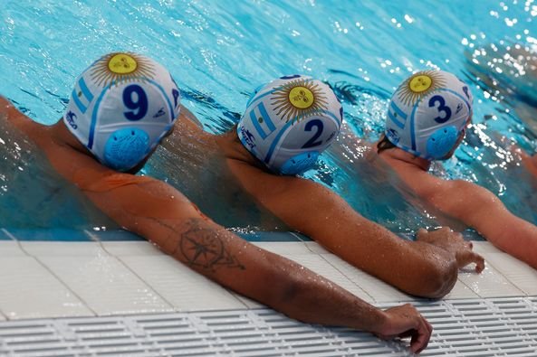En este momento estás viendo JJPP Santiago 2023: WATERPOLO | LOS YACARES ACCEDIERON A LOS CUARTOS DE FINAL