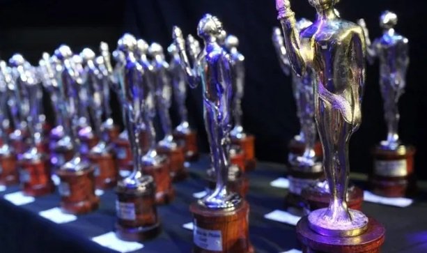 En este momento estás viendo Eventos: NOMINADOS A LOS PREMIOS OLIMPIA 2023