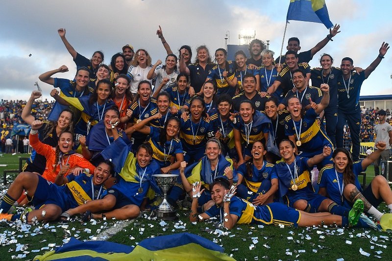 En este momento estás viendo Fútbol femenino: BOCA JUNIORS SE CONSAGRÓ CAMPEÓN DE LA COPA DE LA LIGA YPF