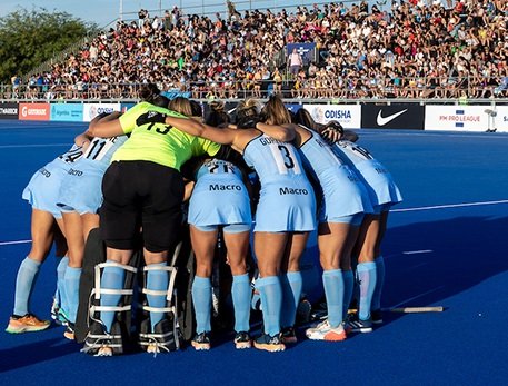 En este momento estás viendo Hockey césped femenino: FUERTE DERROTA DE LAS LEONAS CON PAÍSES BAJOS EN FIH PRO LEAGUE