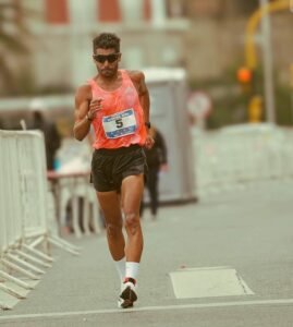 Lee más sobre el artículo Atletismo: JUAN MANUEL CANO Y GRACIELA ESTER VÉLEZ SE QUEDARON CON EL CAMPEONATO NACIONAL DE MARCHA EN RUTA