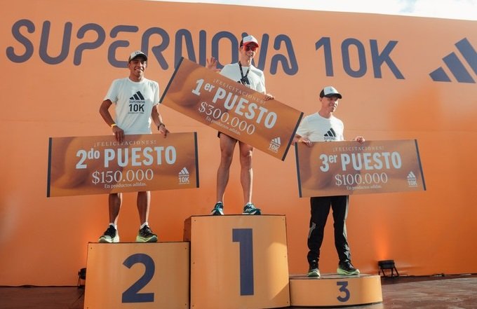 En este momento estás viendo Atletismo: PABLO TOLEDO Y AGUSTINA LANDERS, LOS GANADORES DEL SUPERNOVA 10K