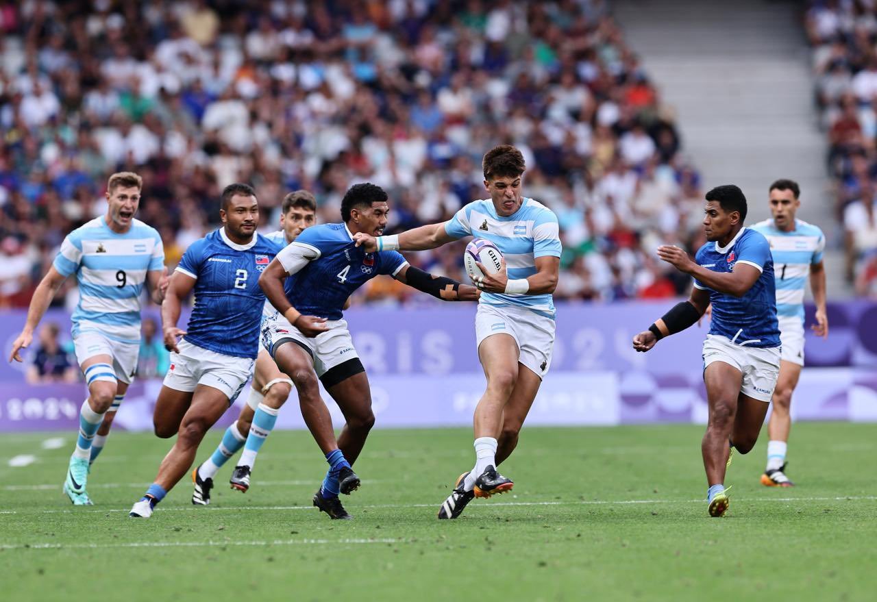 En este momento estás viendo JJOO PARÍS 2024: RUGBY SEVEN MASCULINO | LOS PUMAS 7S GANARON TODO EN EL DEBUT Y CLASIFICARON A CUARTOS DE FINAL