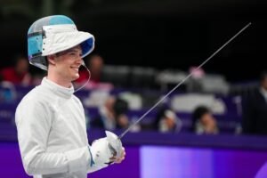 Lee más sobre el artículo JJOO PARÍS 2024: ESGRIMA | PASCUAL DI TELLA SE DESPIDIÓ DE LOS JUEGOS CON UN TRIUNFO Y UNA DERROTA