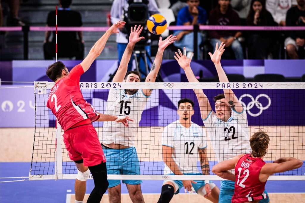 JJOO París 2024: VÓLEY | ARGENTINA CAYÓ EN SETS CORRIDOS ANTE ESTADOS UNIDOS EN EL DEBUT
