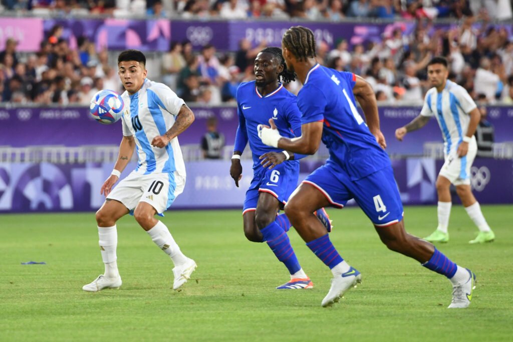 JJOO París 2024: FÚTBOL MASCULINO | ARGENTINA CAYÓ ANTE FRANCIA EN CUARTOS