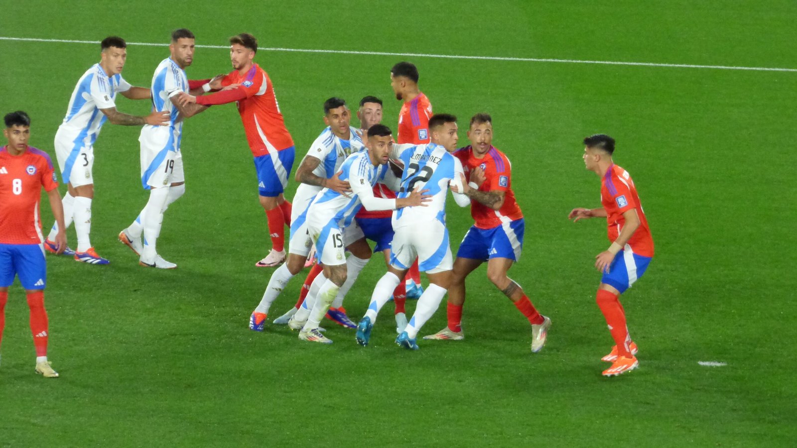 En este momento estás viendo Fútbol masculino: ELIMINATORIAS SUDAMERICANAS | RESUMEN DE LAS FECHAS 7 Y 8