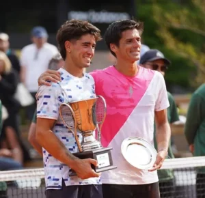 Lee más sobre el artículo Tenis masculino: FRANCISCO COMESAÑA SE CONSAGRÓ CAMPEÓN DEL CHALLENGER DE BUENOS AIRES