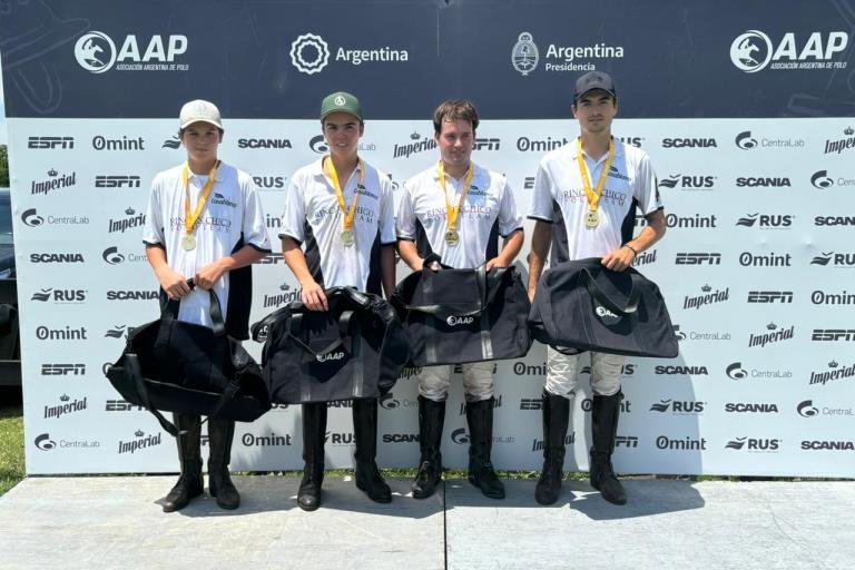 En este momento estás viendo Polo masculino: GUARDIA DEL MONTE GANÓ LA COPA NOVILLO Y LOS INDIOS SE QUEDÓ CON LA COPA SAURO