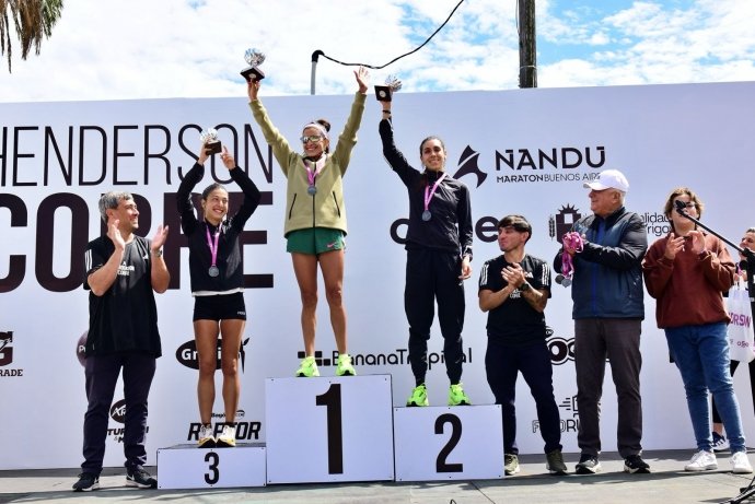 En este momento estás viendo Atletismo: DAIANA OCAMPO Y MIGUEL MAZA FUERON LOS GANADORES DE LOS 10K HENDERSON
