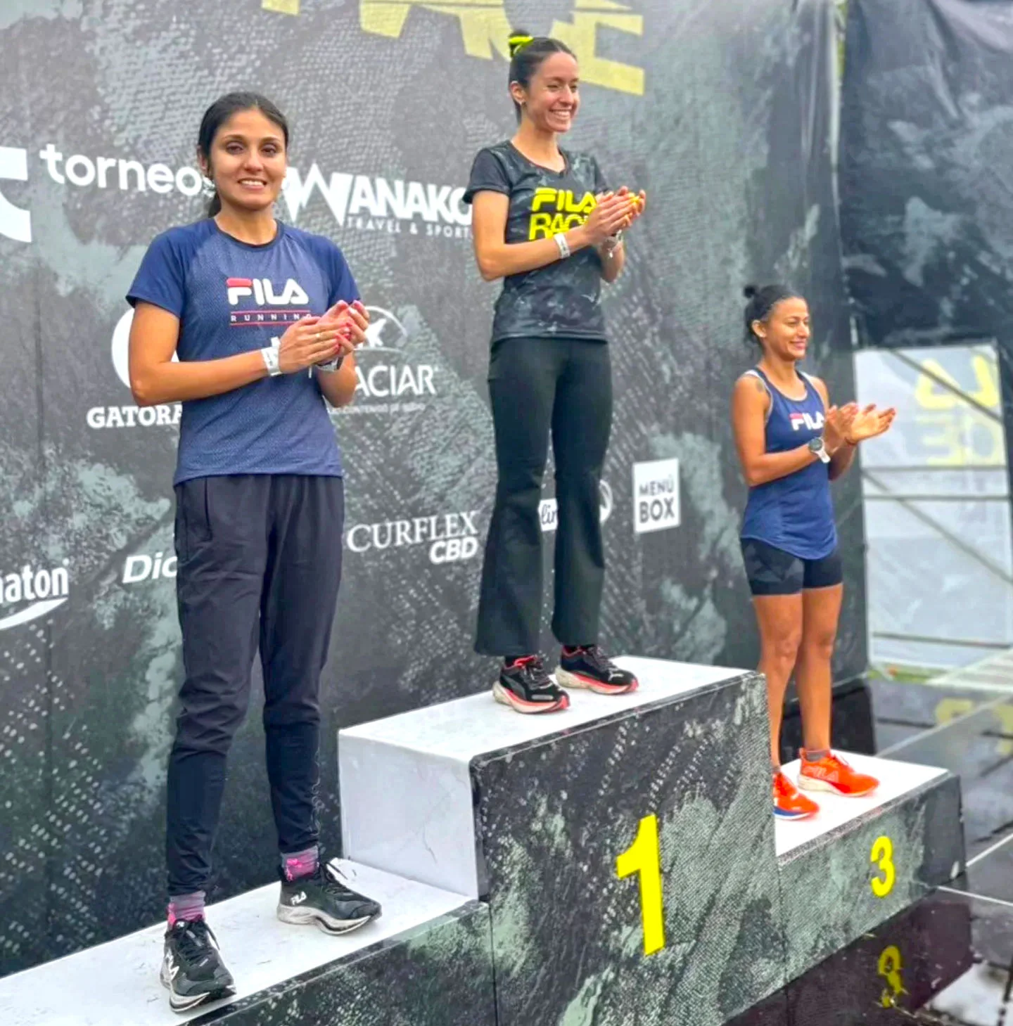 En este momento estás viendo Atletismo: SANDRA MAIA GÓMEZ Y ENZO LAUTARO FERNÁNDEZ GANARON LA FILA RACE EN PALERMO