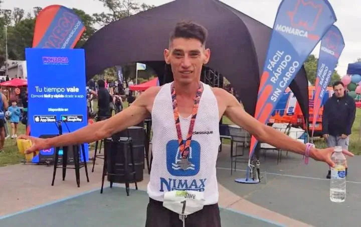 En este momento estás viendo Atletismo: LUJÁN URRUTIA Y MIGUEL GUERRA OBTUVIERON LA TRADICIONAL TANDILIA