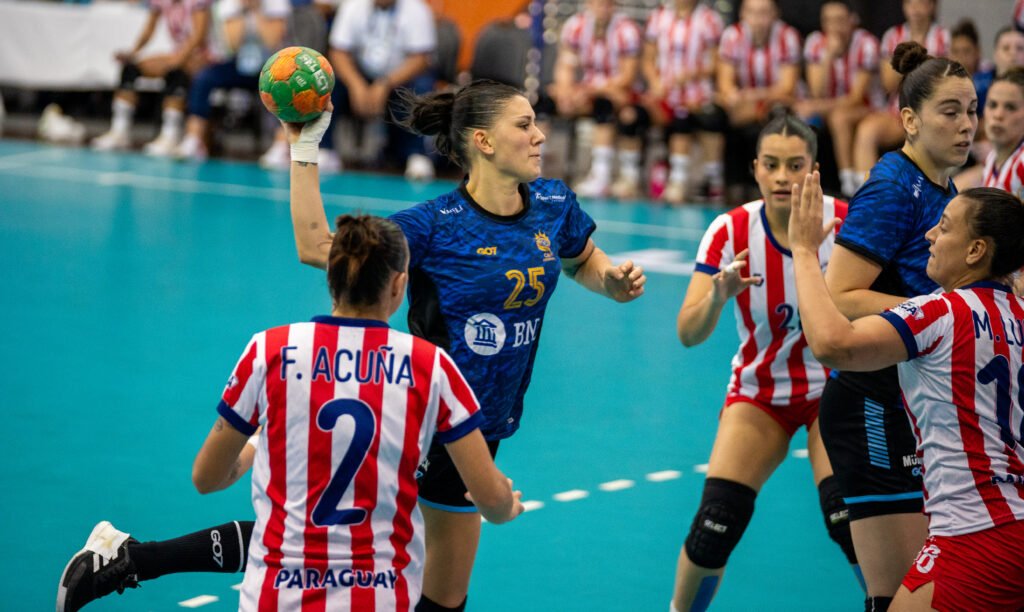 En este momento estás viendo Handball femenino: LA GARRA VENCIÓ A PARAGUAY EN EL SUR-CENTRO