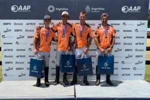 Lee más sobre el artículo Polo masculino: LA COPA ESTÍMULO FUE GANADA POR PALO SANTO Y LA COPA CACIQUE QUEDÓ PARA LA CAÑADA