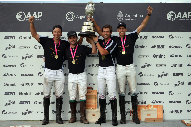 En este momento estás viendo Polo: LA COPA PROVINCIA DE BUENOS AIRES FUE PARA LOS PINGOS DEL TAITA