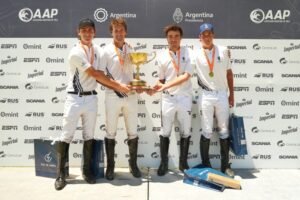 Lee más sobre el artículo Polo masculino: LOS MACHITOS EL REFUGIO GANÓ LA COPA SOJO Y LA CAÑADA SE QUEDÓ CON LA COPA LALOR