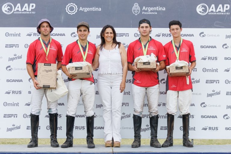 En este momento estás viendo Polo: LA IRENITA GANÓ LA COPA ROONEY